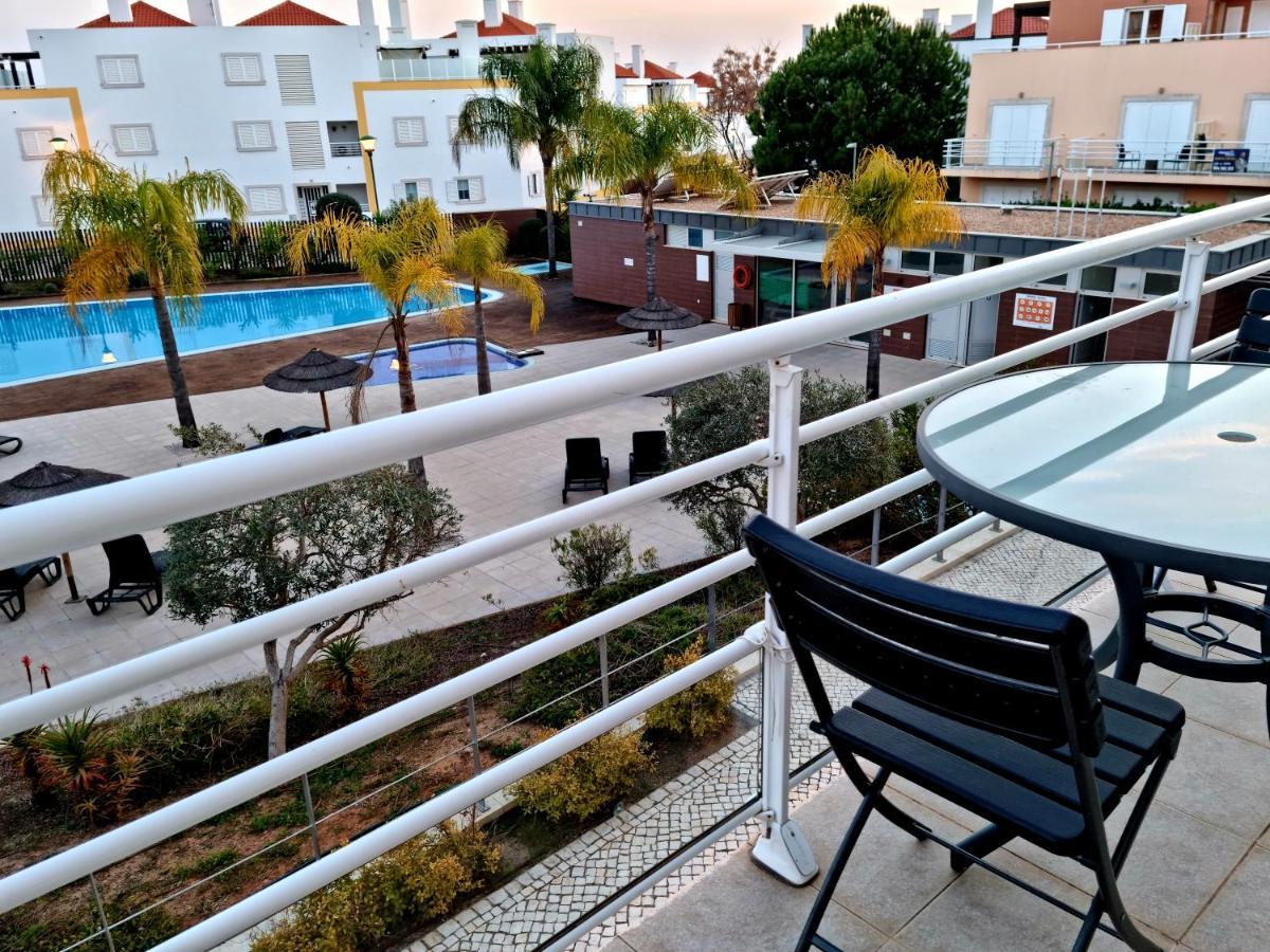 Cabanas Beach Apartment カバナス・デ・タビラ エクステリア 写真